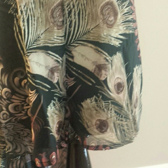 Peacock pattern romper - Picture 2 of 5